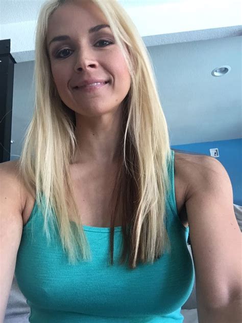 sarah vandella deepthroat|Deepthroat Sarah Vandella Porn Videos .